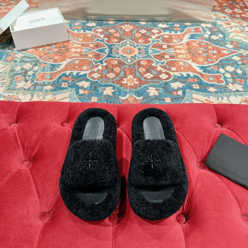 Other Slippers